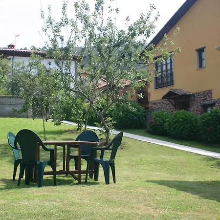 Fonte San Pedrín Casa rural Cajide